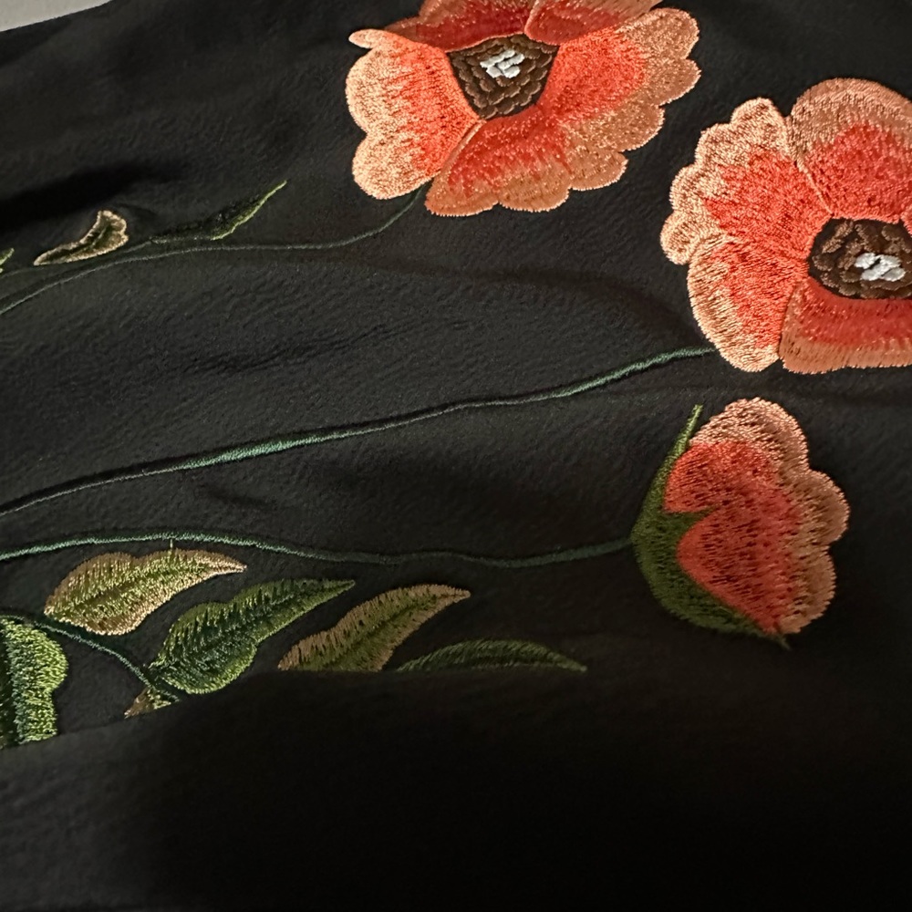 Designer - Picture 3 of 3